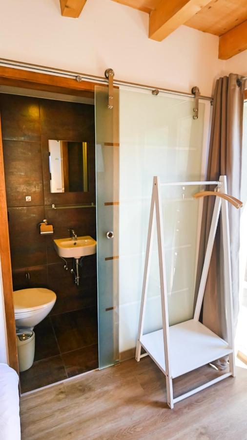 Bagnes La Baraka Hostel المظهر الخارجي الصورة